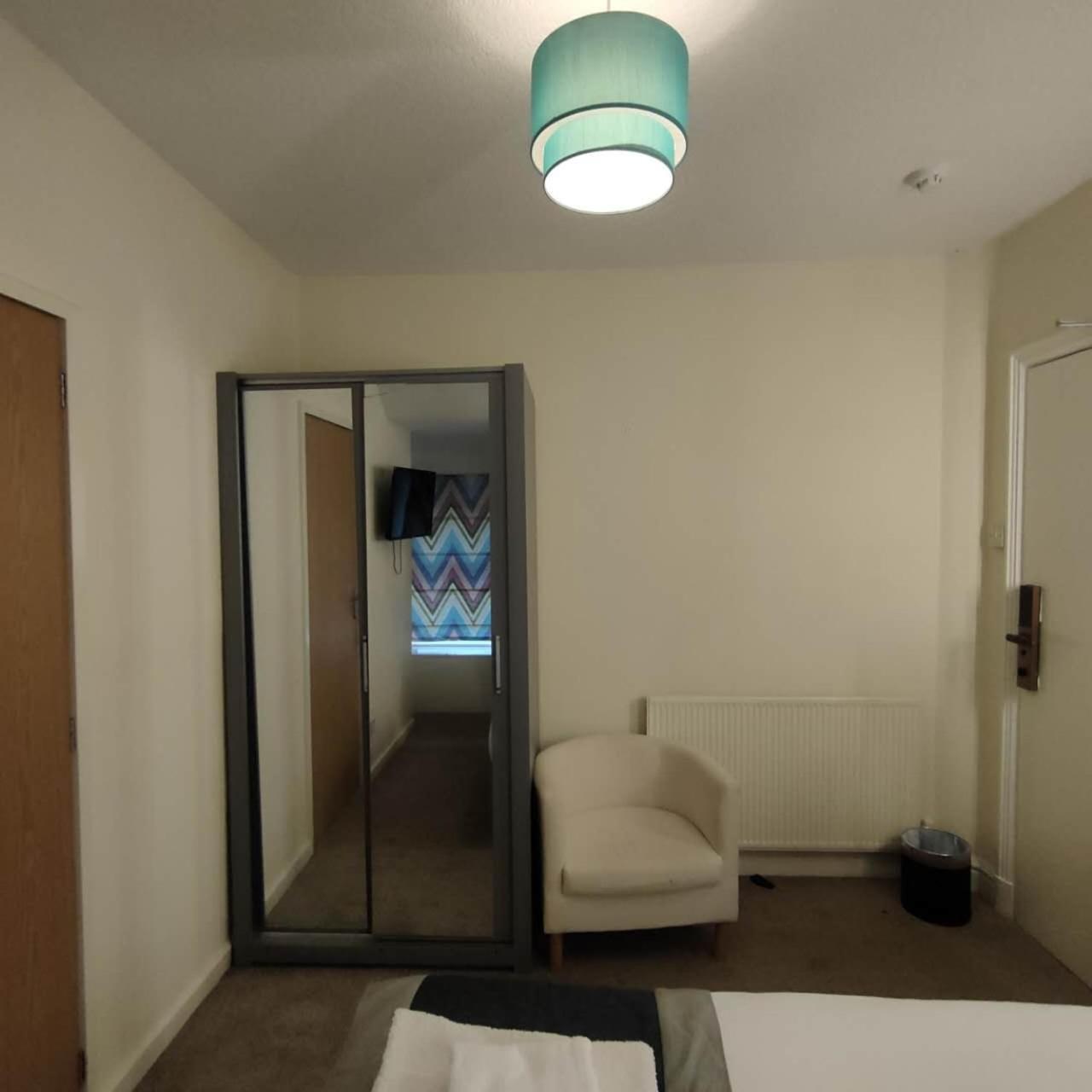 The Ambleside Apartments - Self Catering With Private Kitchen - Best For Location Kültér fotó
